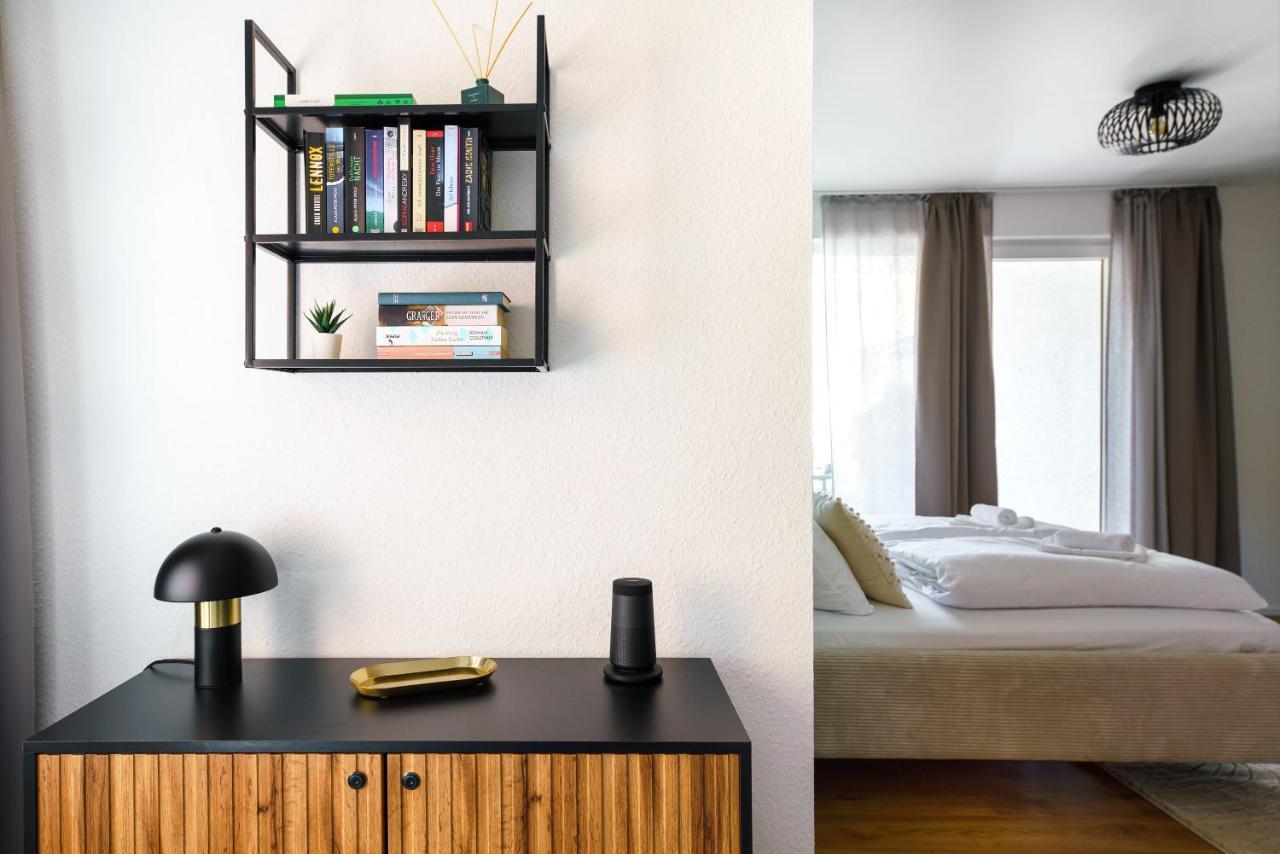 Staytona - Parkpl. - Balkon - Wlan - Netflix - Wfh Taunusstein Buitenkant foto
